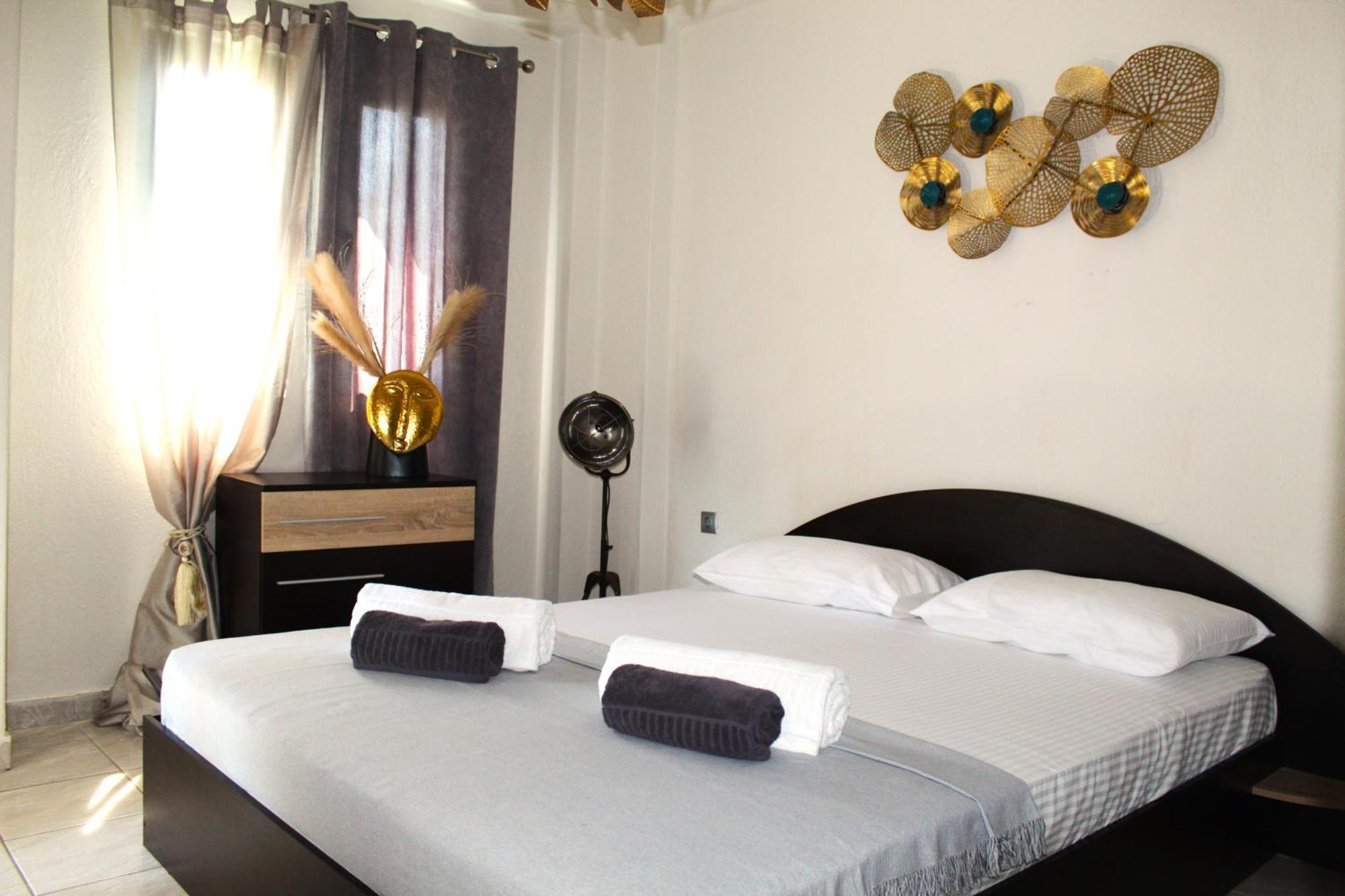 Azure Bliss Suites Nikiti  Exterior foto